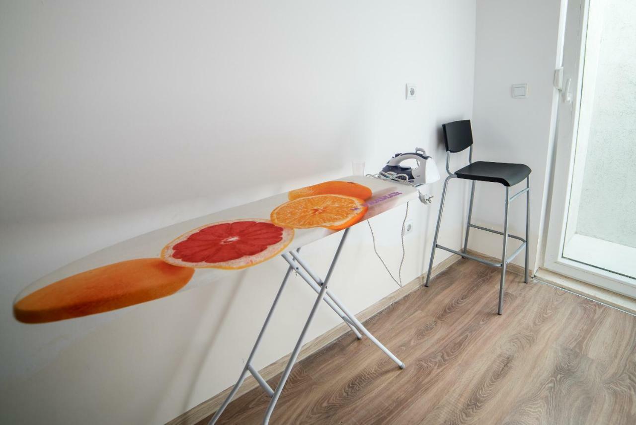De Luxe Apartment Mediteran 2**** Затон Екстер'єр фото