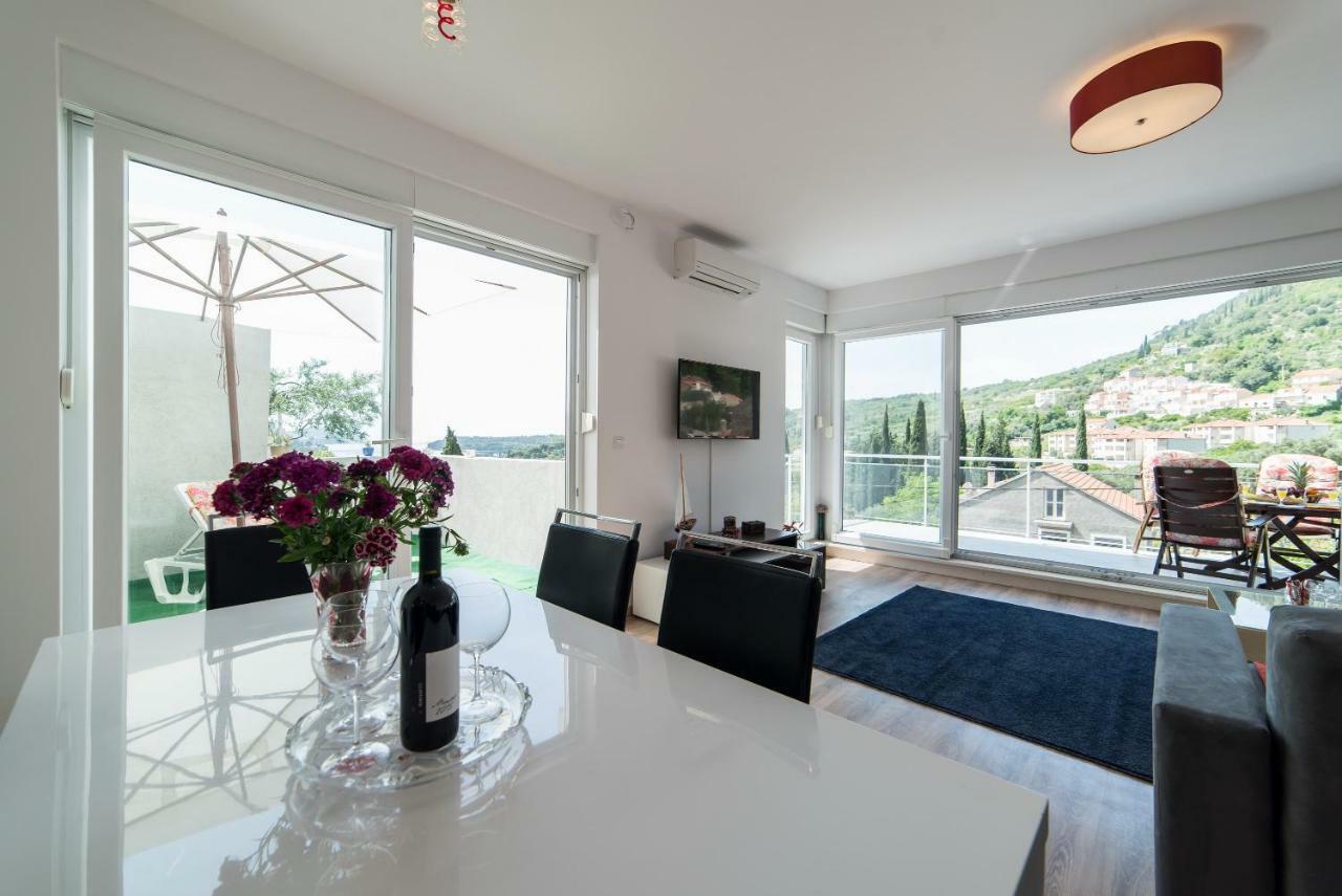 De Luxe Apartment Mediteran 2**** Затон Екстер'єр фото