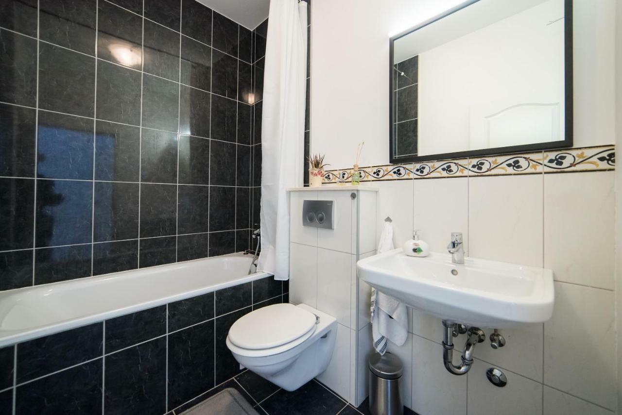 De Luxe Apartment Mediteran 2**** Затон Екстер'єр фото